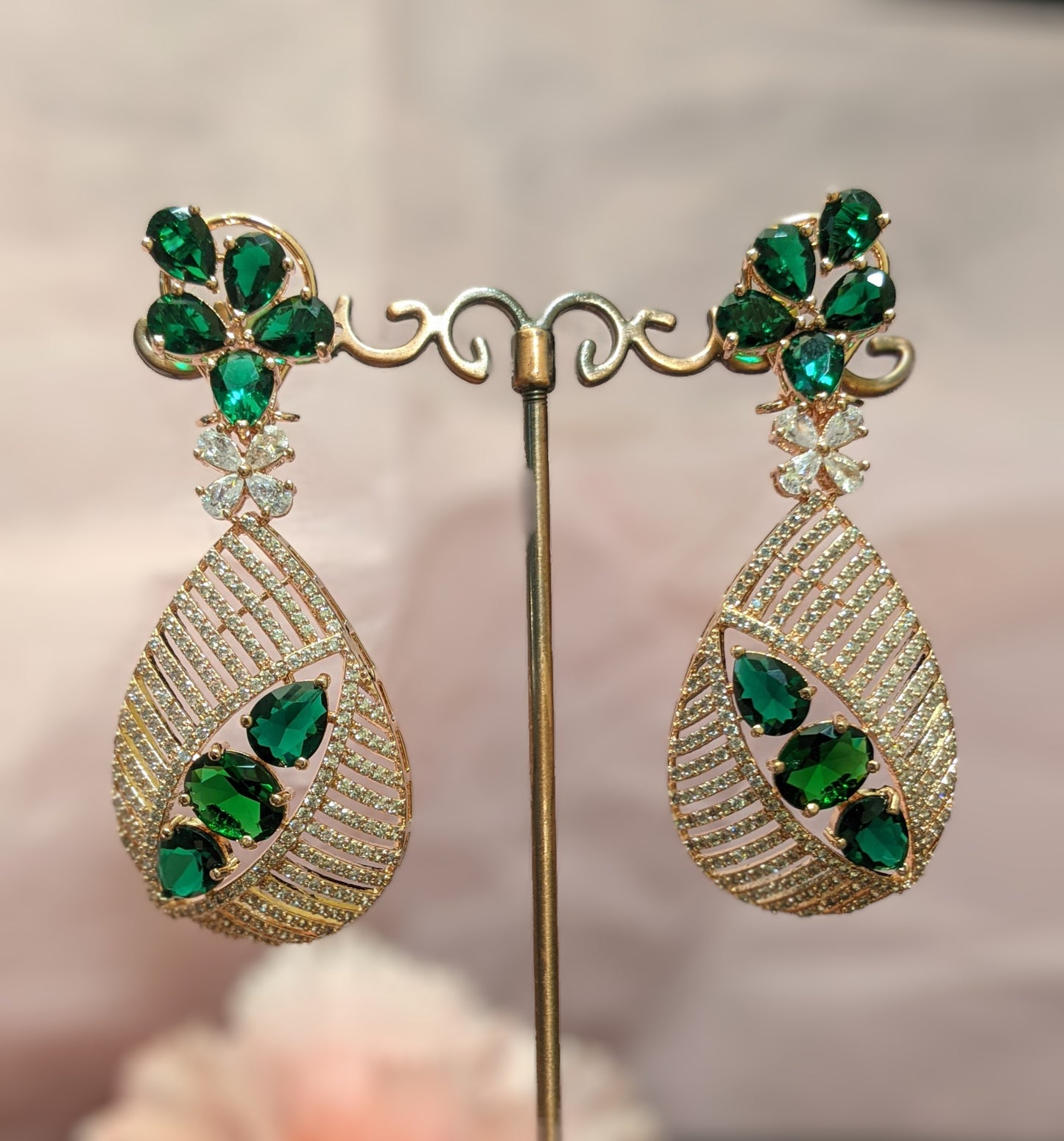 Rose Gold With green Touch Earring